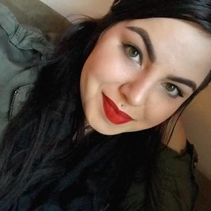 Meet your Posher, Bethany